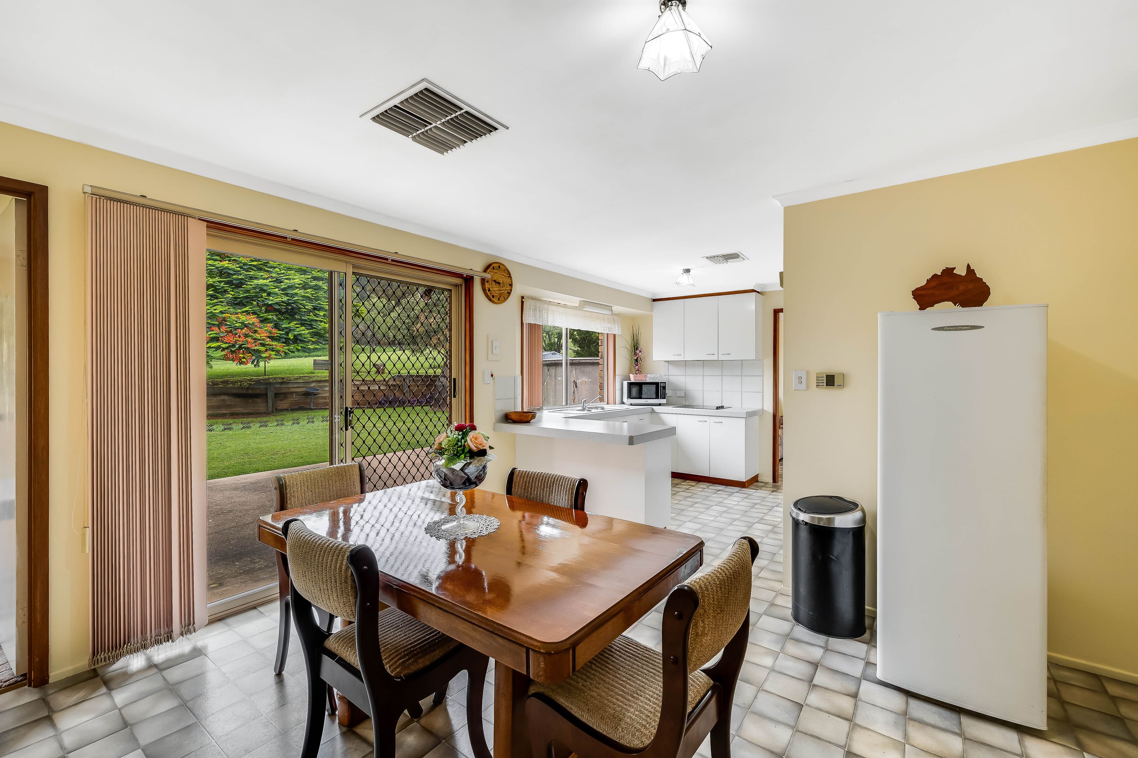 8 Roser Court, Withcott QLD 4352, Withcott - Thumbnail 6