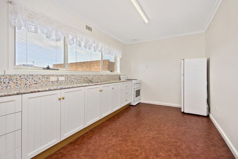 18 Kelvin Street, Youngtown TAS 7249, Youngtown - Thumbnail 2