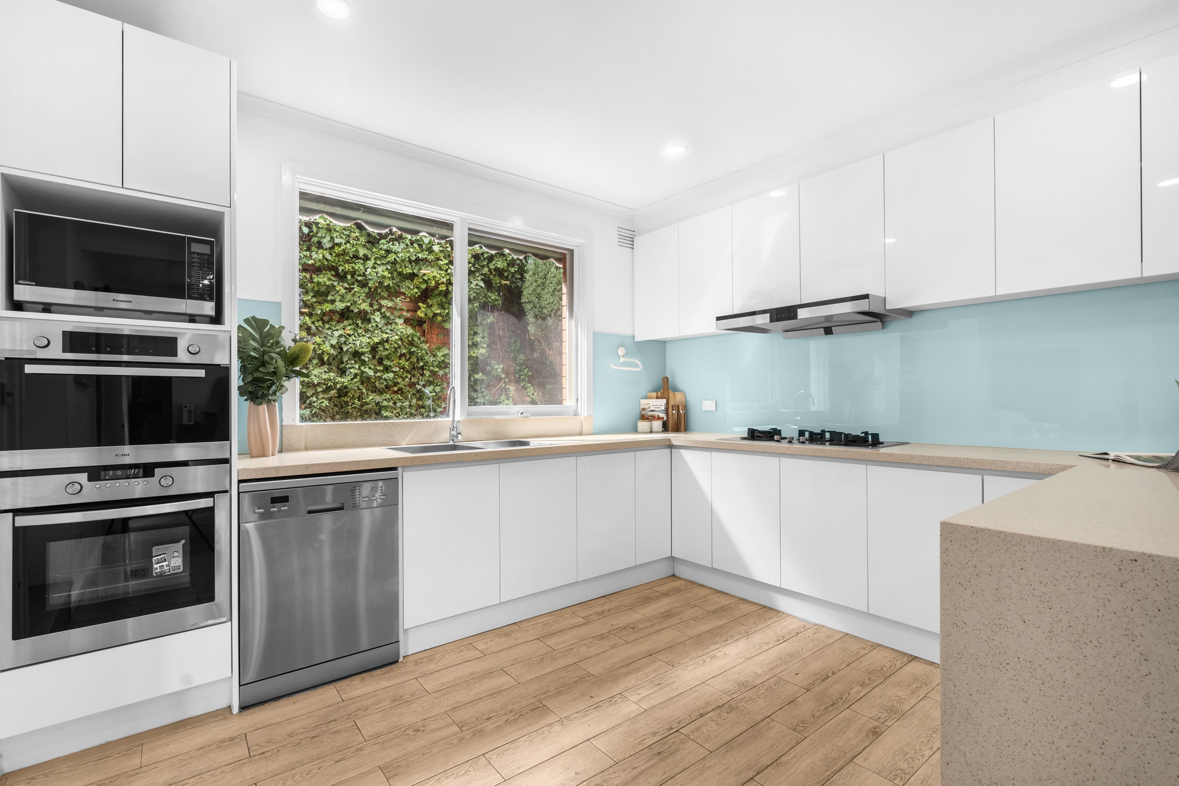 10 Blossom Court, Doncaster VIC 3108, Doncaster - Thumbnail 4