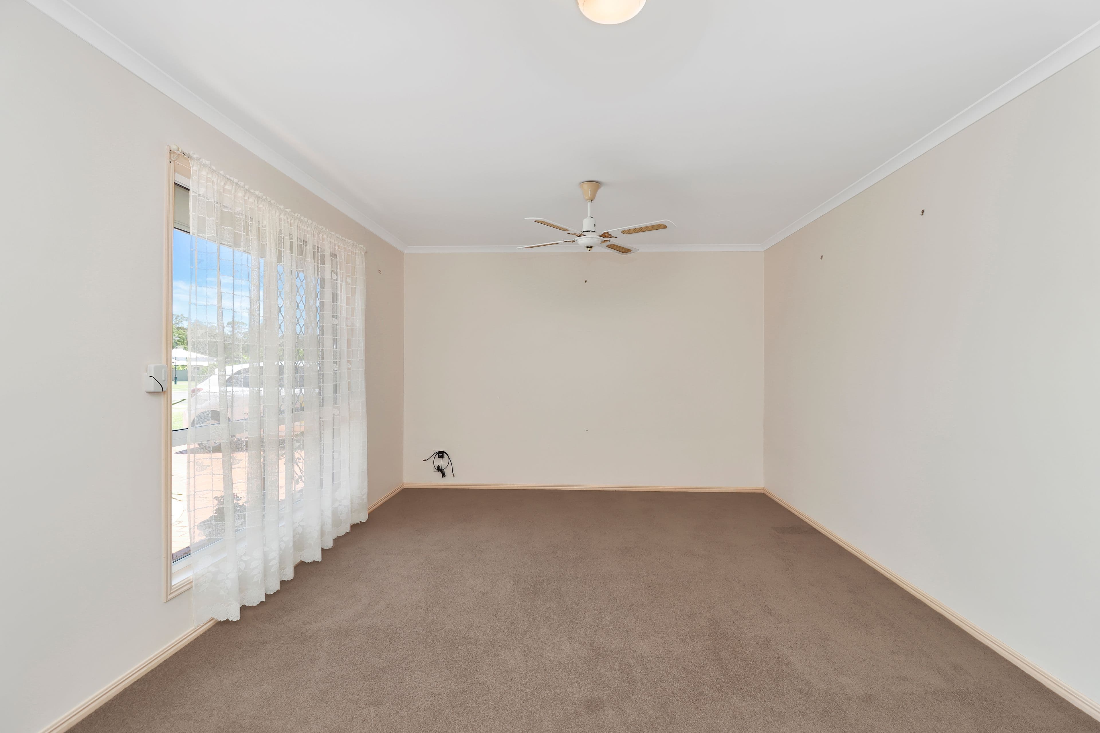 88 Honiton Street, Torquay QLD 4655, Torquay - Thumbnail 5
