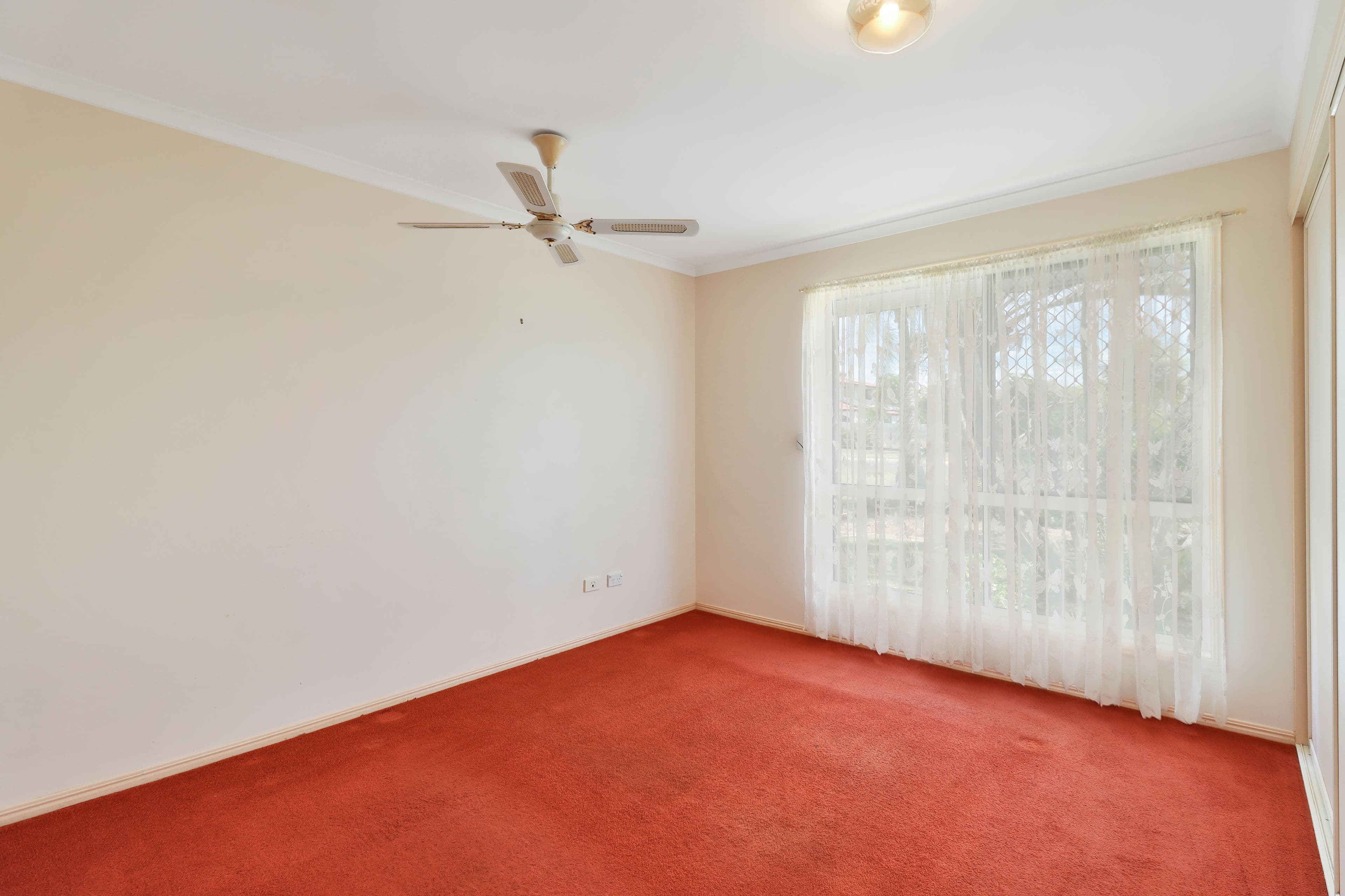 88 Honiton Street, Torquay QLD 4655, Torquay - Thumbnail 6