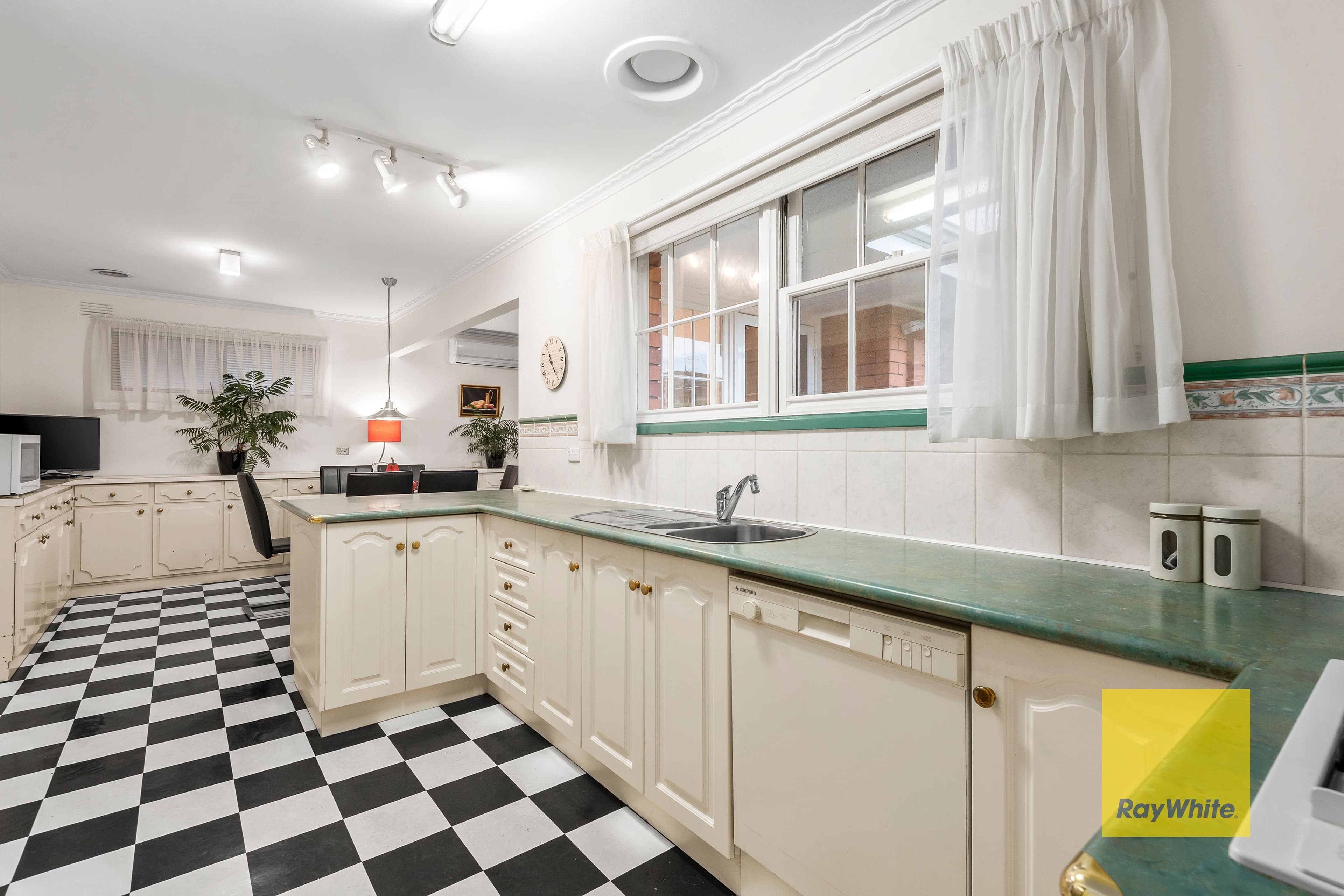 23 Cheryl Crescent, Belmont VIC 3216, Belmont - Thumbnail 4