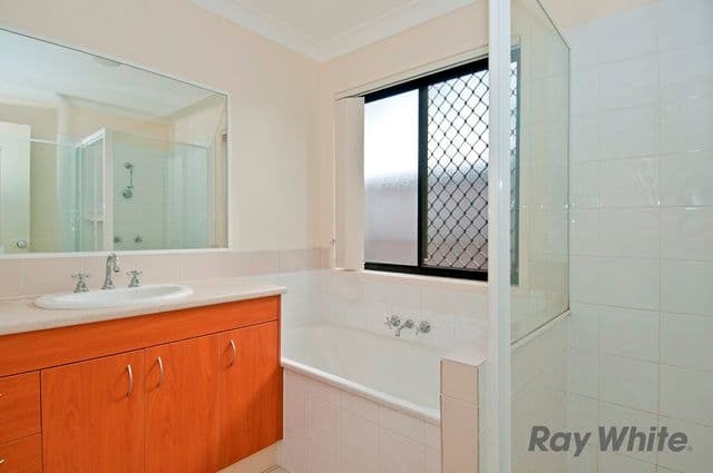 6 Hazelnut Court, Loganlea QLD 4131, Loganlea - Thumbnail 6