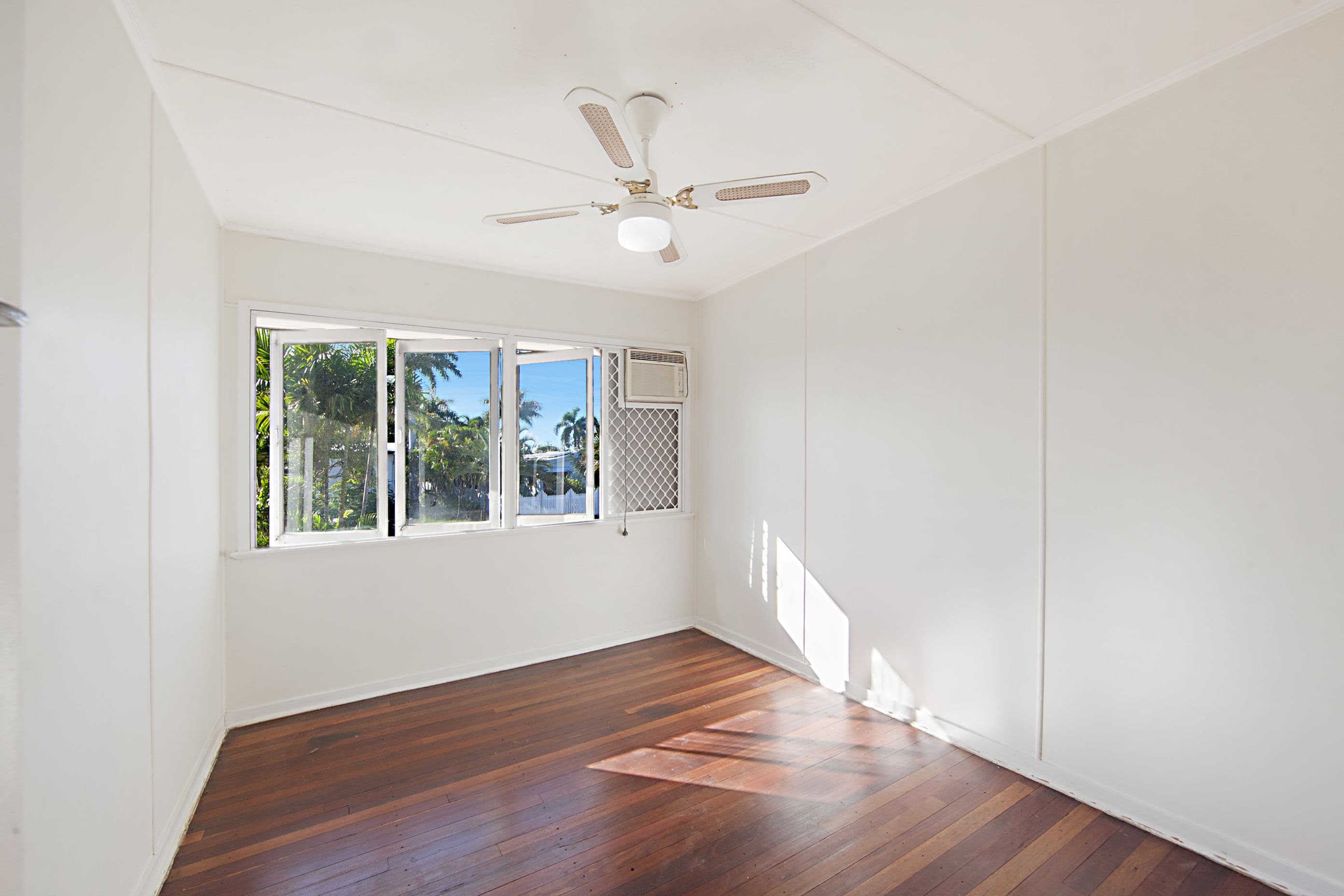 13 Mooney Street, Currajong QLD 4812, Currajong - Thumbnail 8