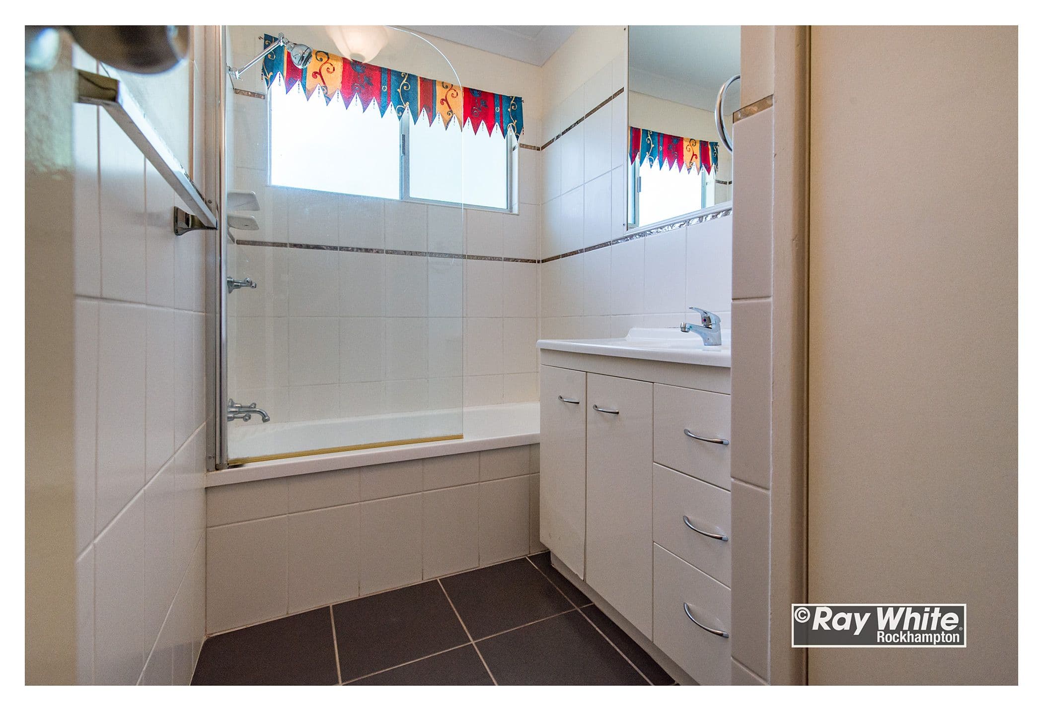 308 Shields Avenue, Frenchville QLD 4701, Frenchville - Thumbnail 5