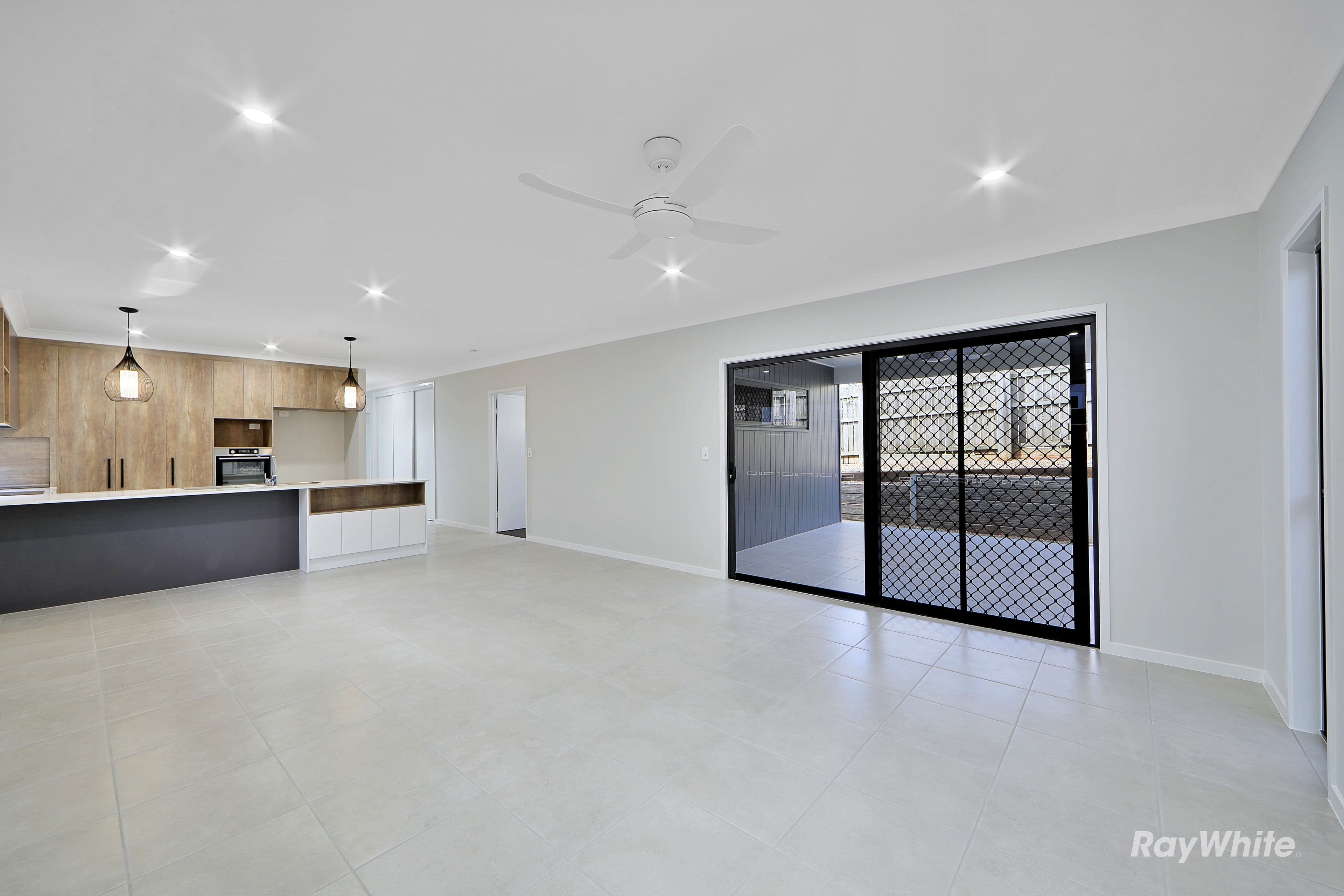 3 River Springs Drive, Avoca QLD 4670, Avoca - Thumbnail 3