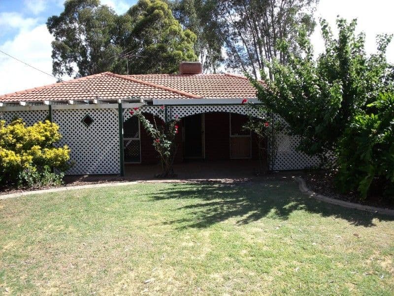 41 Delbridge Drive, KENWICK WA 6107, Kenwick - Thumbnail 2