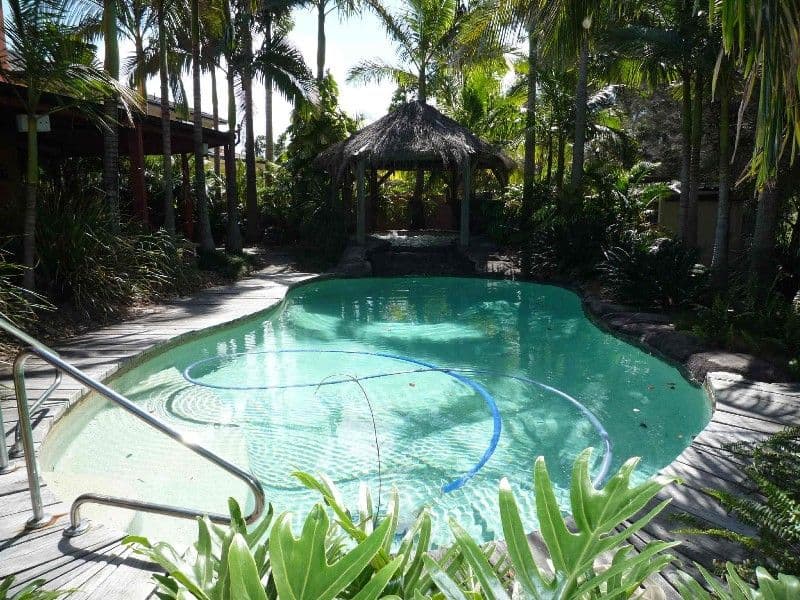 9 Maltravers Drive, ARUNDEL QLD 4214, Arundel - Thumbnail 4