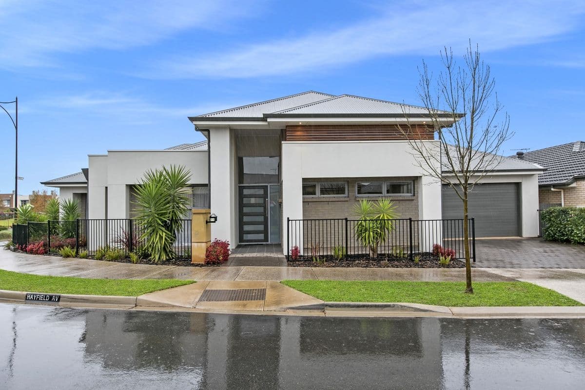 71 Swinden Crescent, Blakeview SA 5114, Blakeview - Image 1