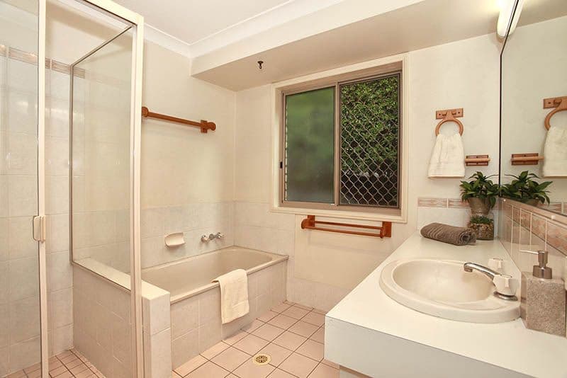 6 Sandalwood Street, SINNAMON PARK QLD 4073, Sinnamon Park - Thumbnail 7