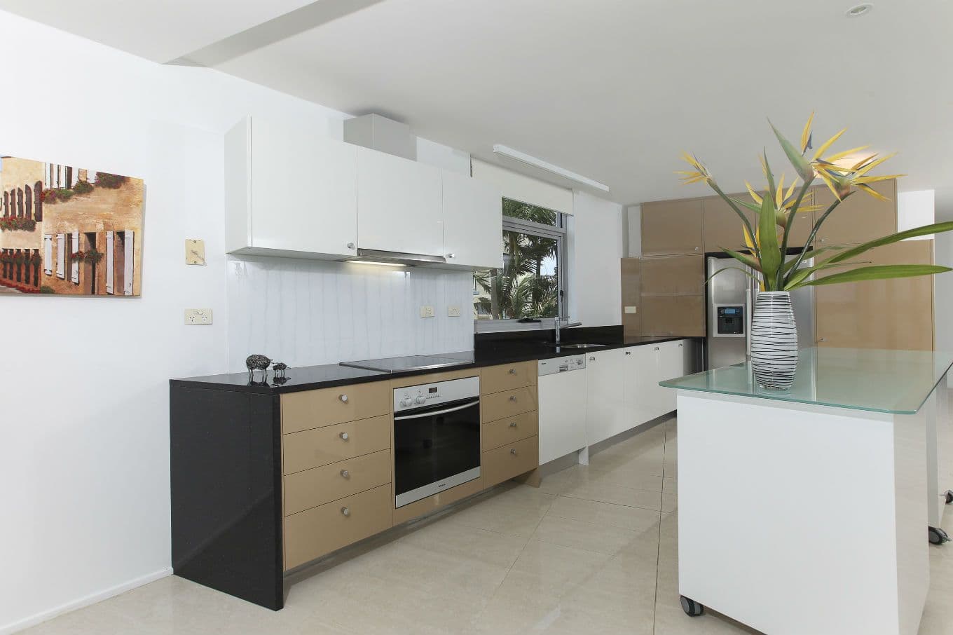 156 Duporth Avenue, MAROOCHYDORE QLD 4558, Maroochydore - Thumbnail 4