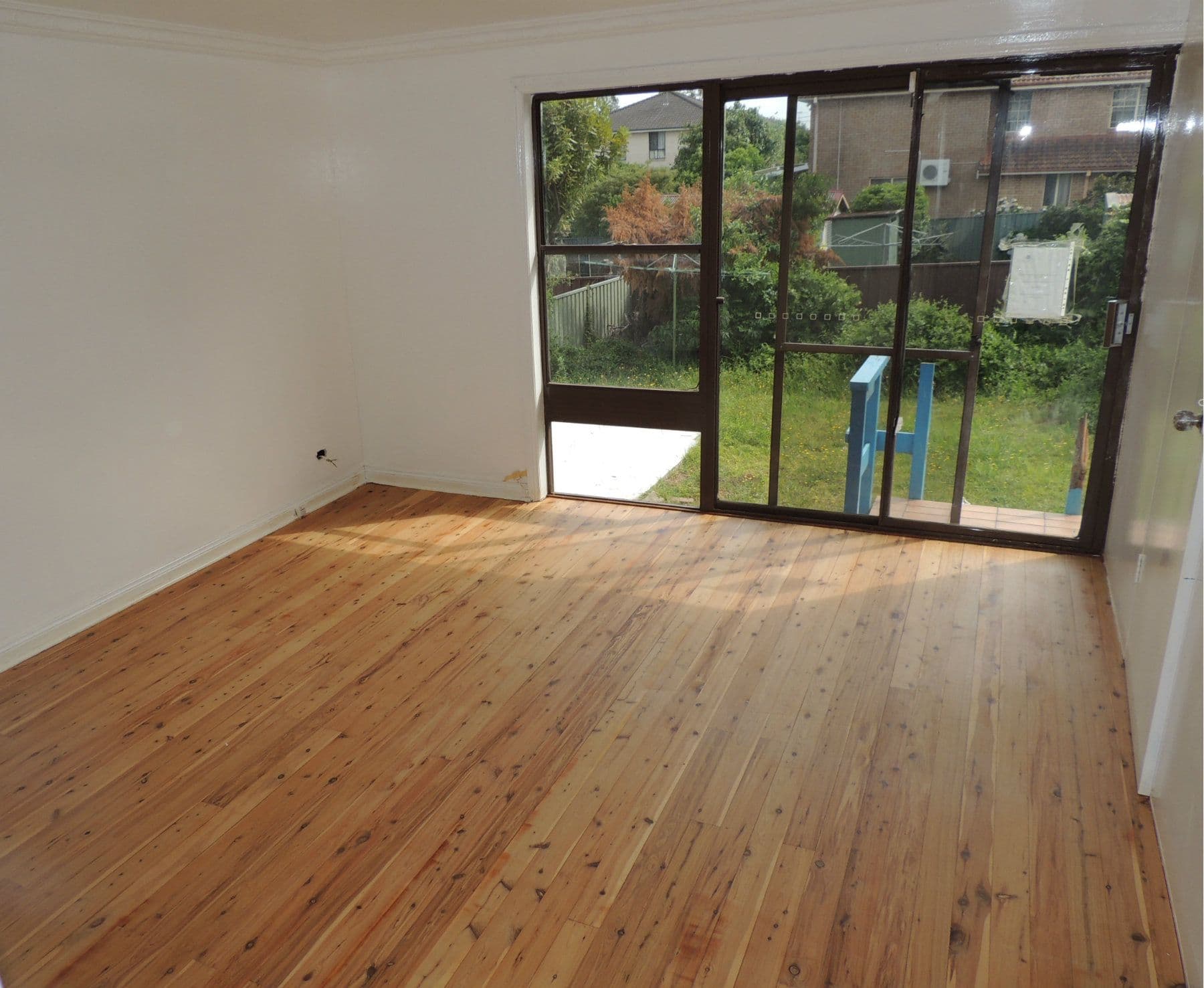 211 QUARRY Road, RYDE NSW 2112, Ryde - Thumbnail 2