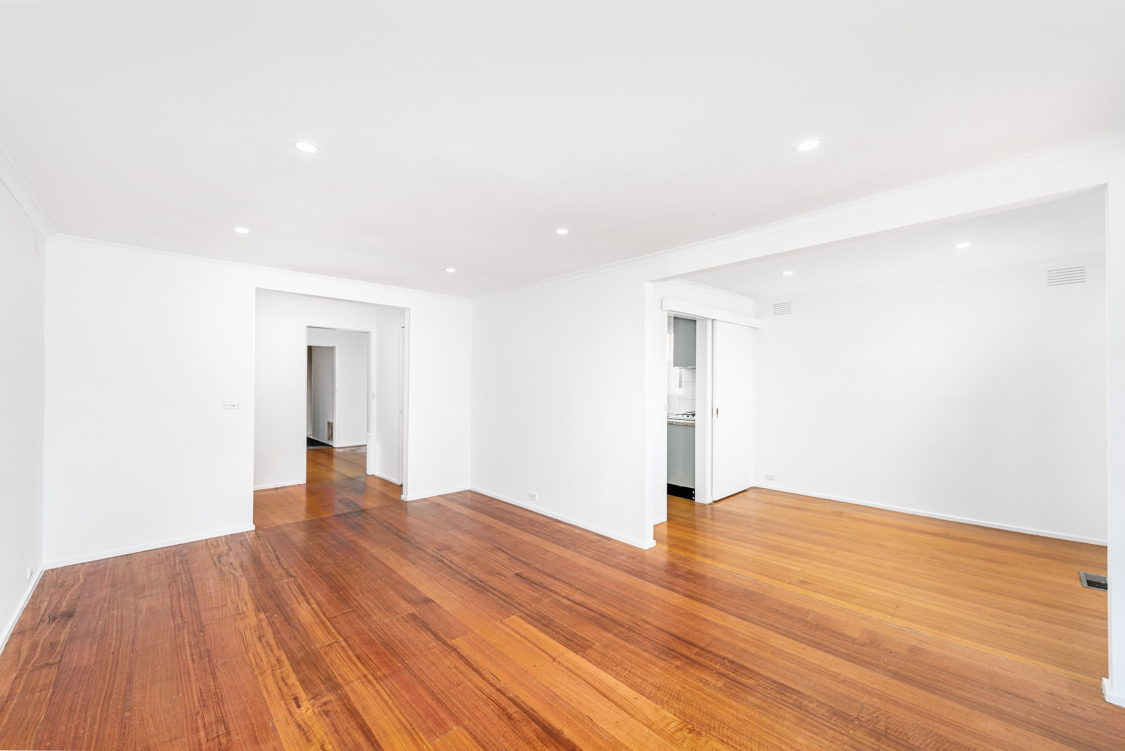 14 Blamey Avenue, Mill Park VIC 3082, Mill Park - Thumbnail 6