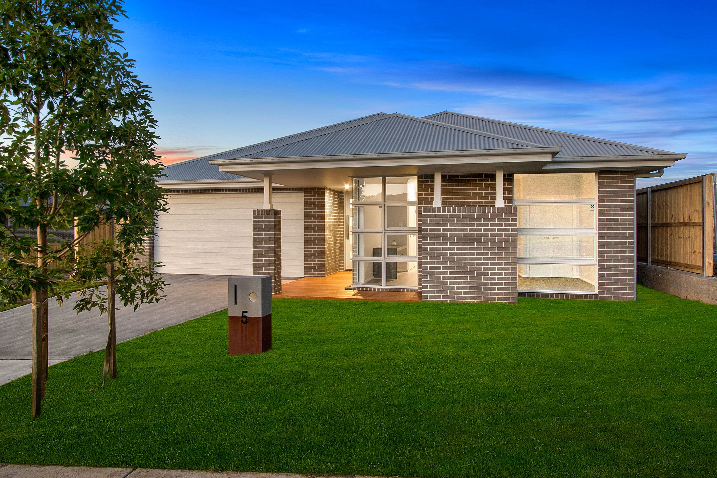 5 Pinnacle Rise, North Richmond - Thumbnail 2
