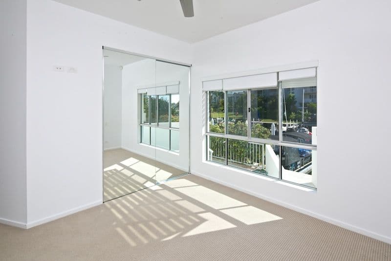 10 Oatland Esplanade, RUNAWAY BAY QLD 4216, Runaway Bay - Thumbnail 8