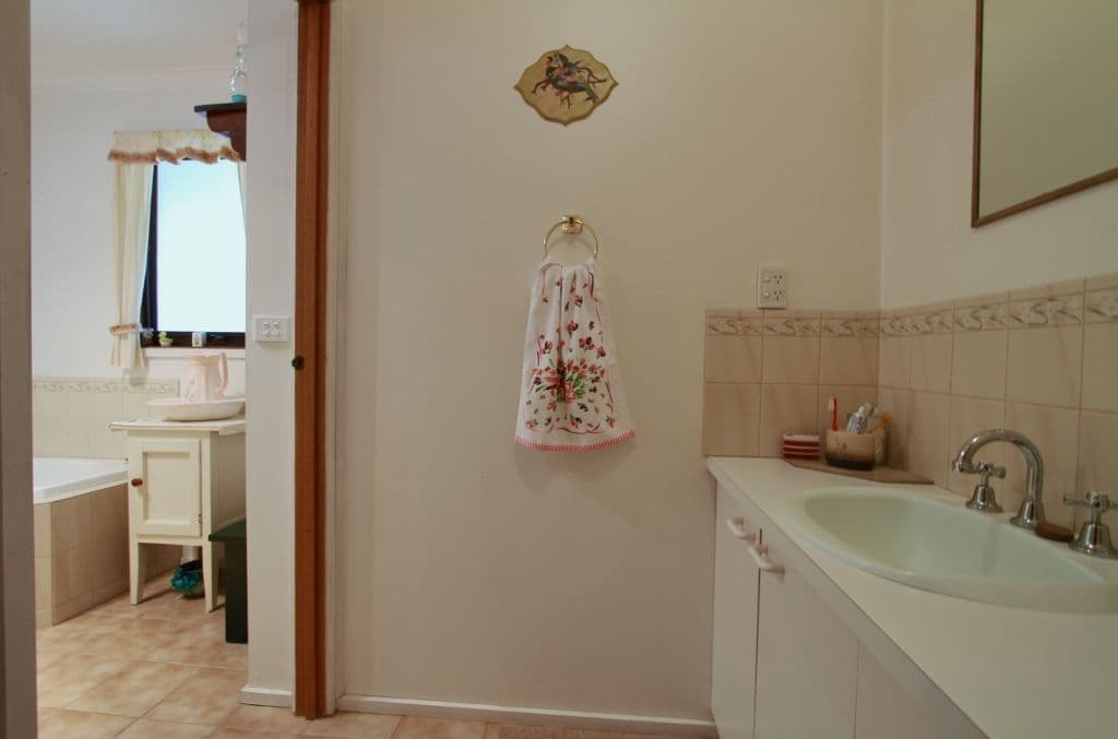40 Nagambie Road, Heathcote VIC 3523, Heathcote - Thumbnail 6