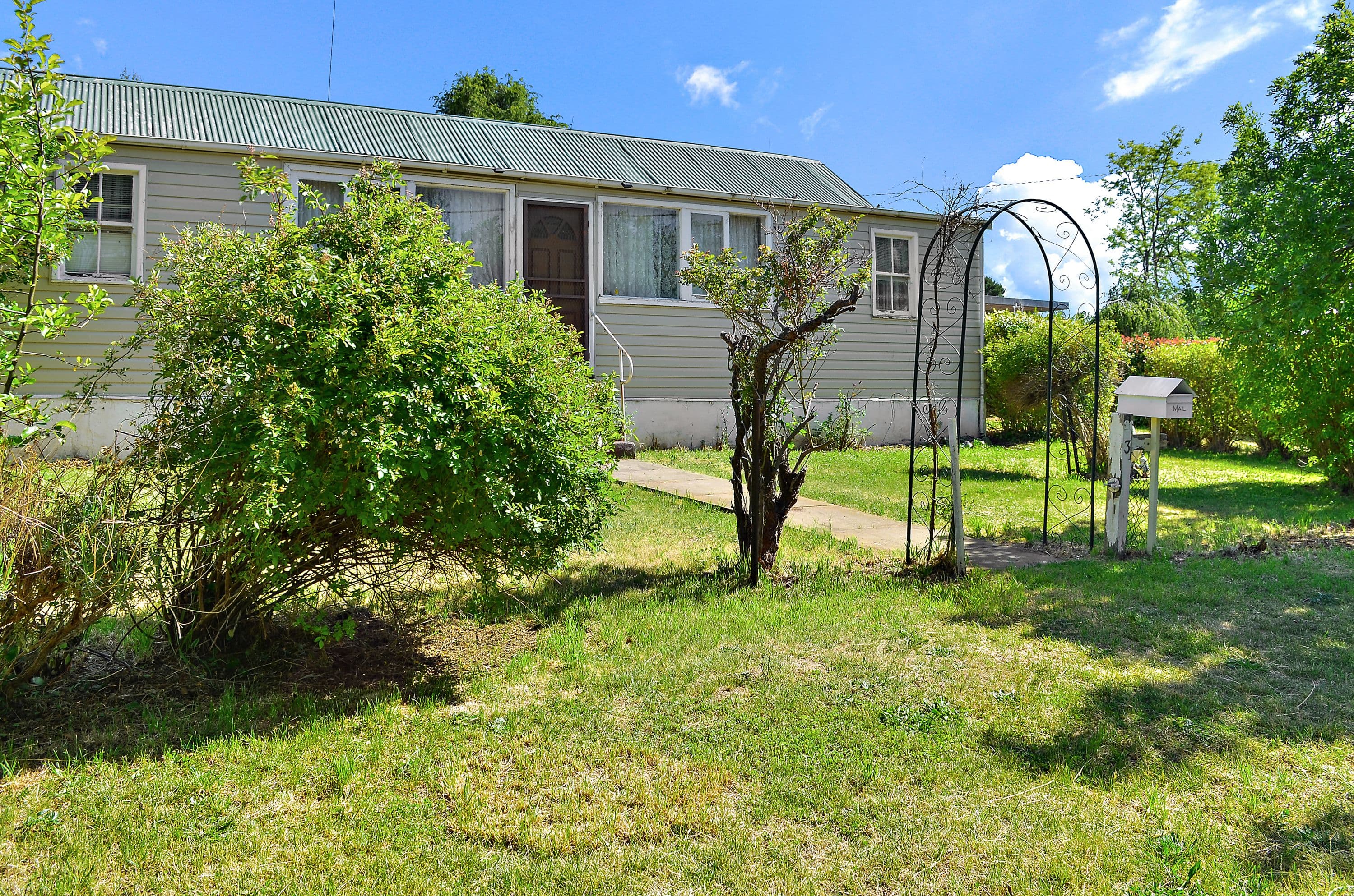 3 York Street, Adaminaby NSW 2629, Adaminaby - Thumbnail 2