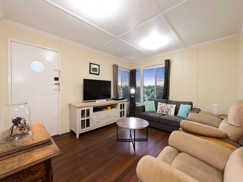 19 Landscape Street, Stafford Heights QLD 4053, Stafford Heights - Thumbnail 3