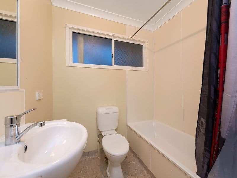 19 Landscape Street, Stafford Heights QLD 4053, Stafford Heights - Thumbnail 8