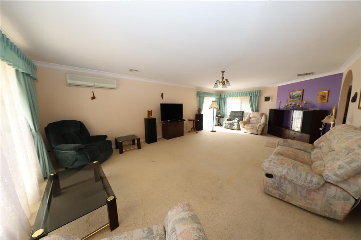 72 Merivale Street, Tumut - Thumbnail 3