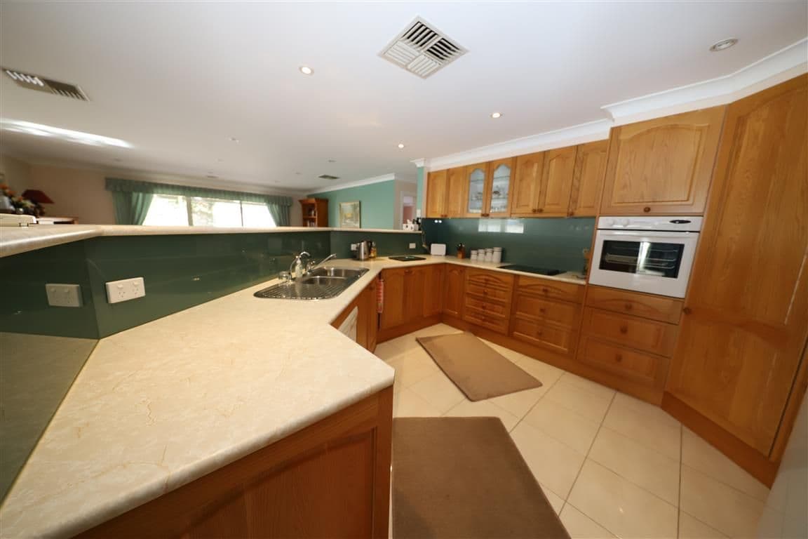 72 Merivale Street, Tumut - Thumbnail 4