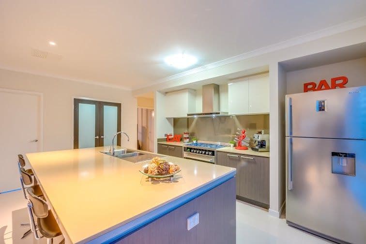 17 Silverwood Drive, Truganina VIC 3029, Truganina - Thumbnail 6