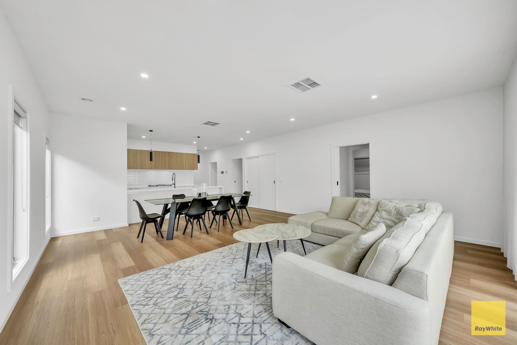 3 Gleeson Way, DEANSIDE VIC 3336, Deanside - Thumbnail 3