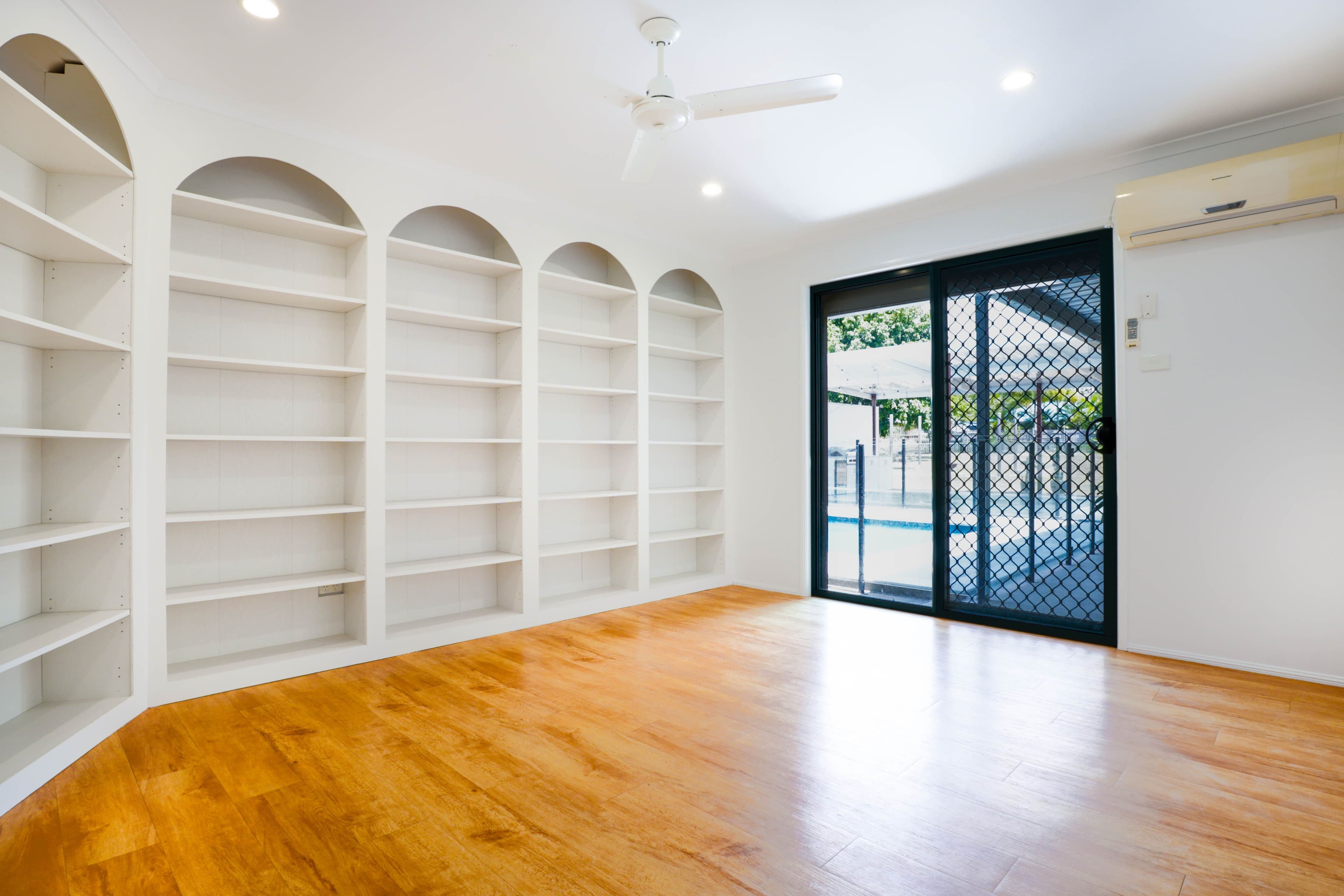 4 Parksville Drive, New Auckland QLD 4680, New Auckland - Thumbnail 8