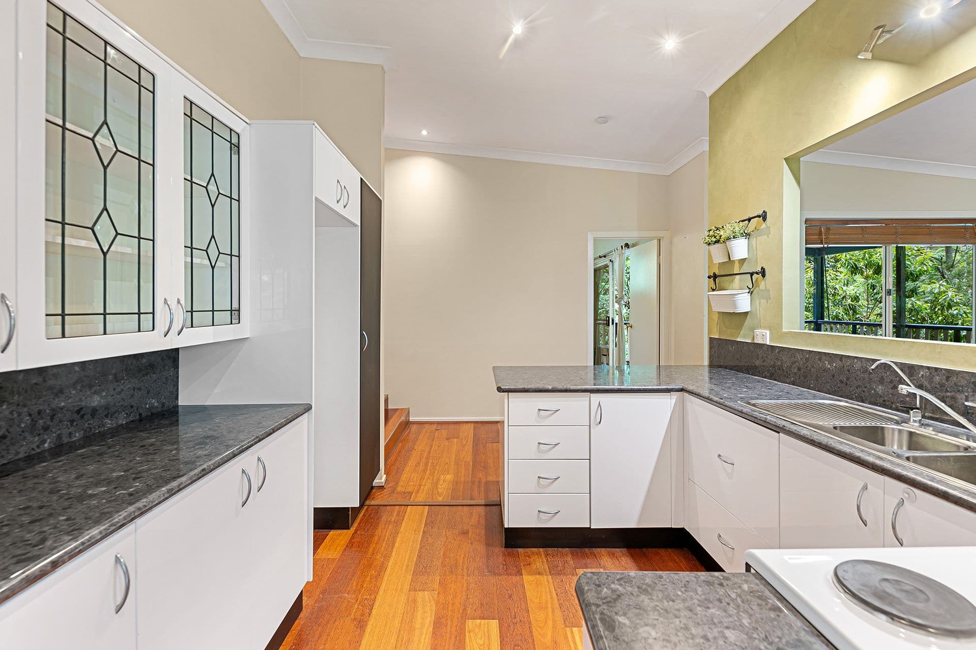 13 Tabor Drive, Tamborine Mountain QLD 4272, Tamborine Mountain - Thumbnail 2