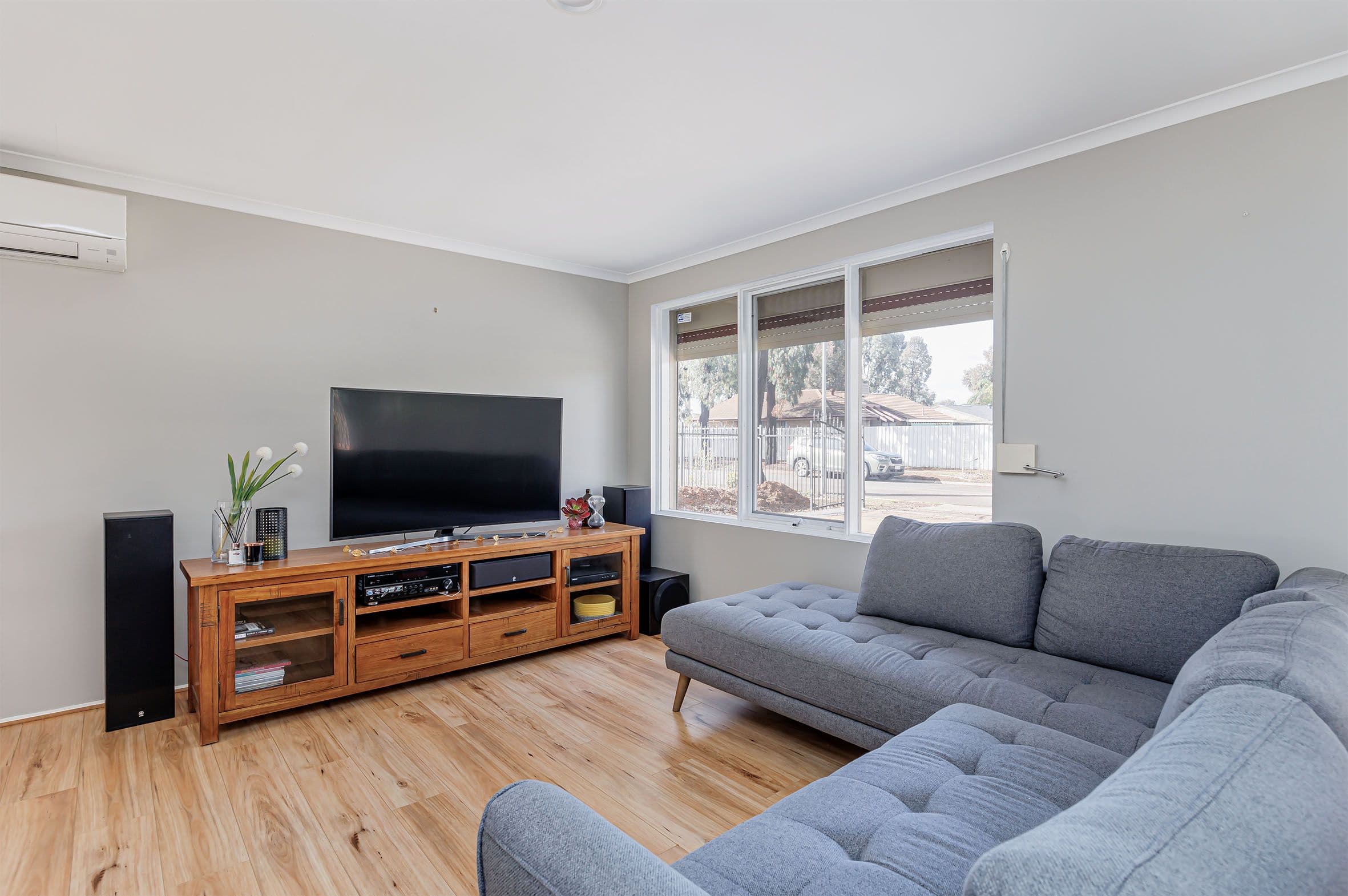 34 Banksia Crescent, Parafield Gardens SA 5107, Parafield Gardens - Thumbnail 3