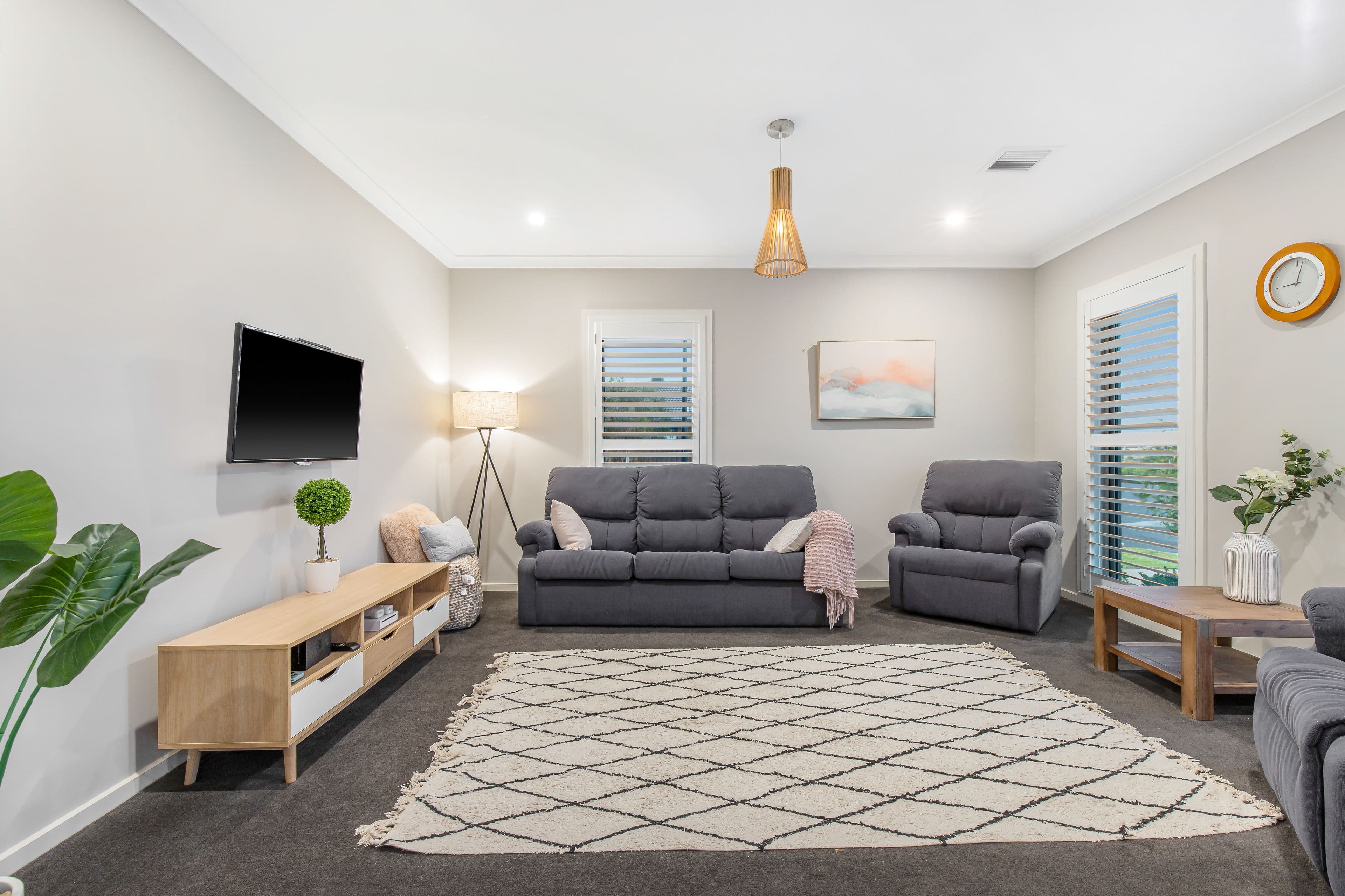 65 Cascade Drive, AINTREE VIC 3336, Aintree - Thumbnail 2