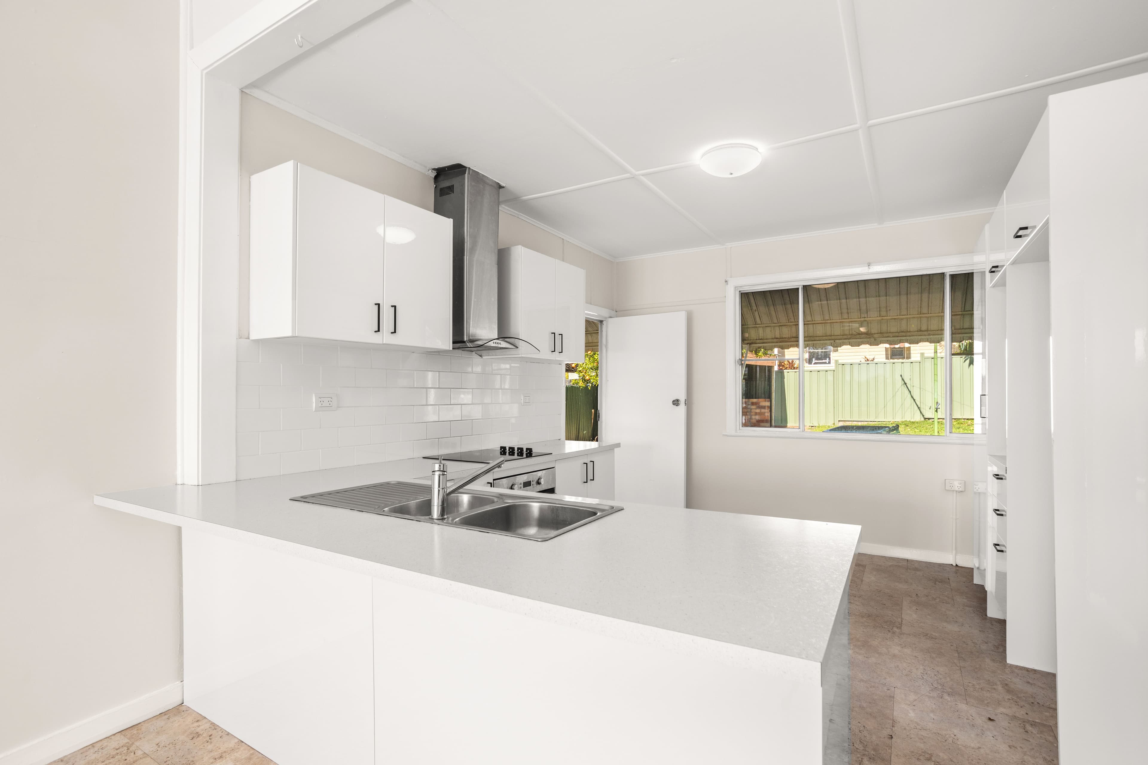 6 Belbourie Street, Wingham NSW 2429, Wingham - Thumbnail 2