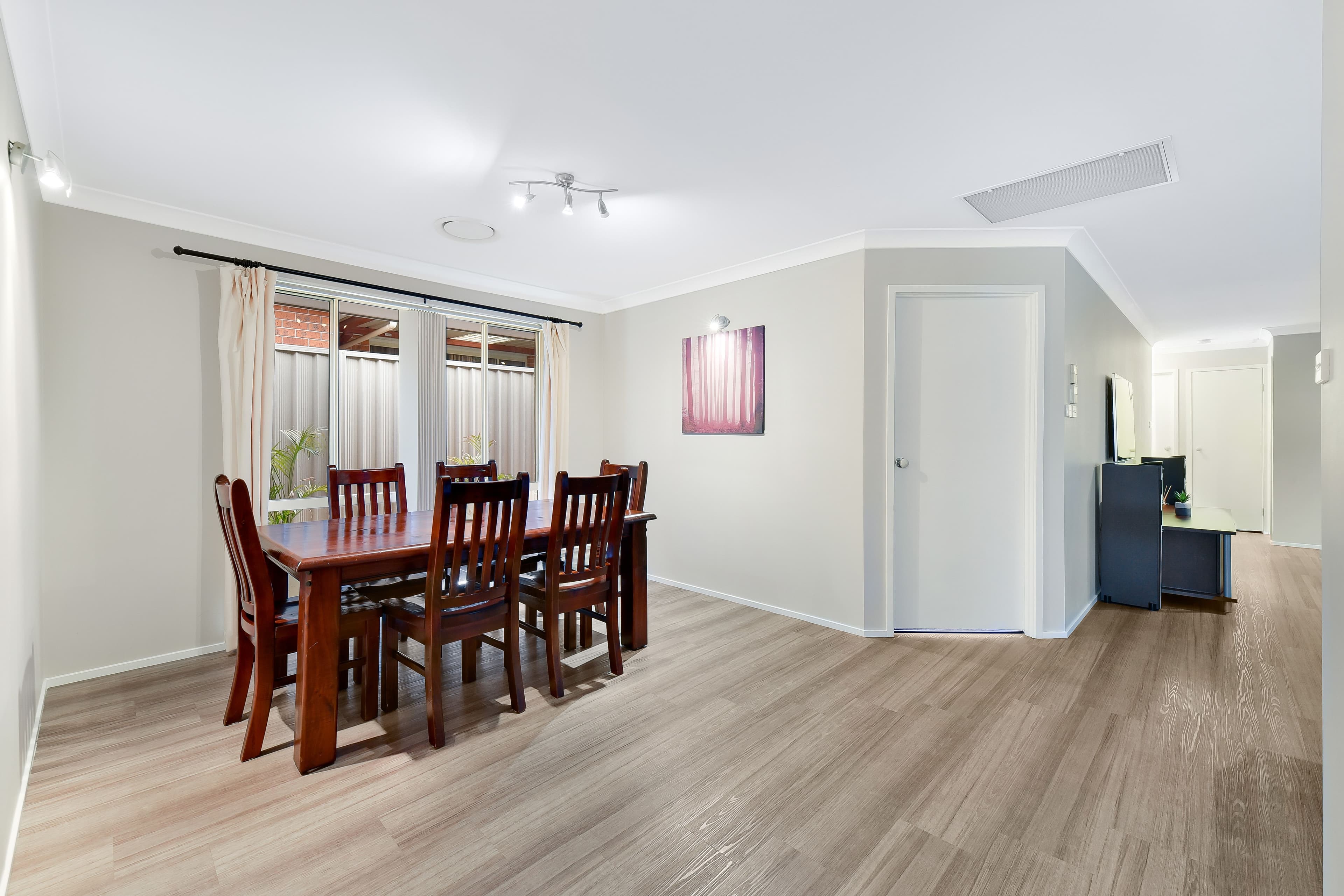 43 Kookaburra Road, Prestons - Thumbnail 5