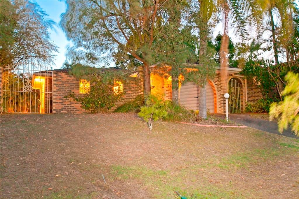 15 Jameson Street, CAPALABA QLD 4157, Capalaba - Thumbnail 2
