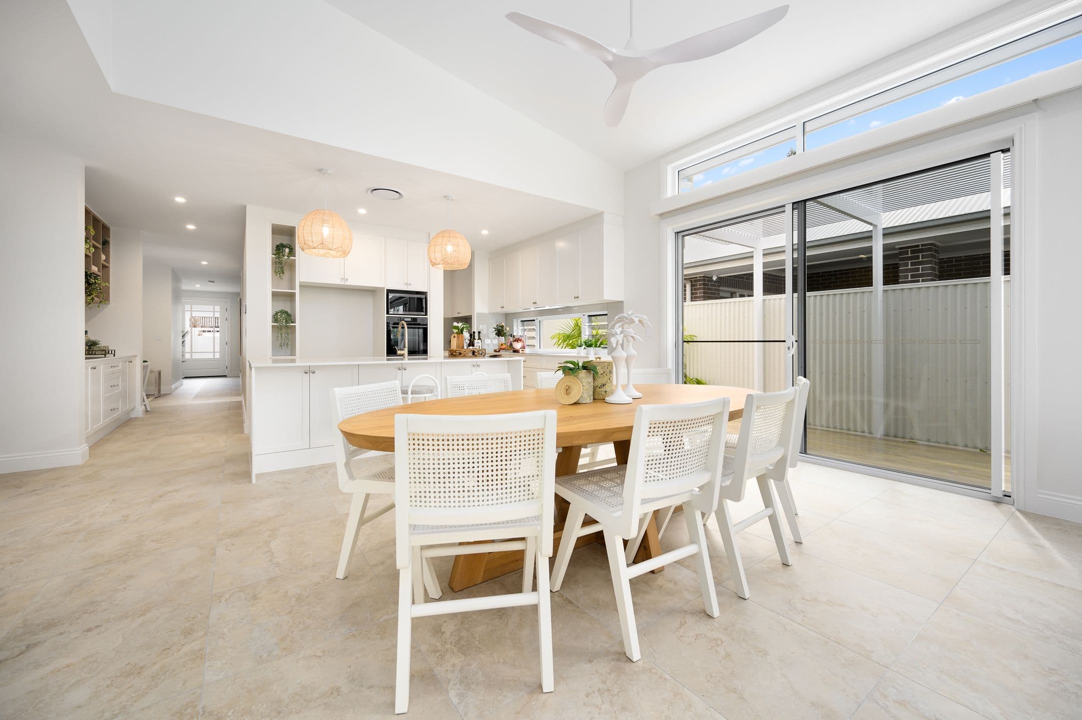 35 Ashgrove Avenue, Runaway Bay QLD 4216, Runaway Bay - Thumbnail 6
