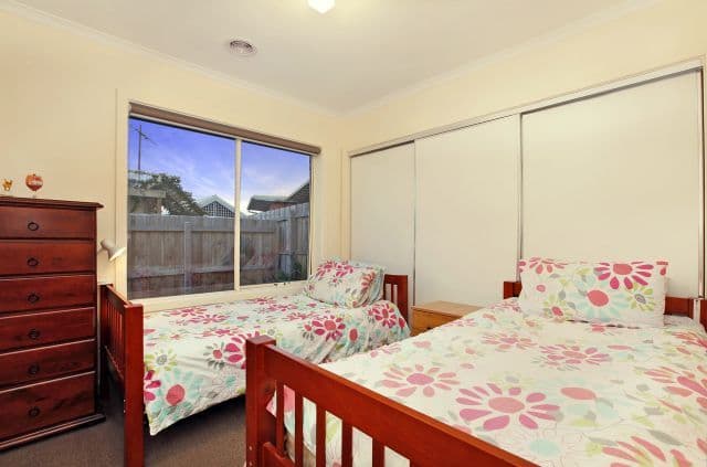 27 Erskine Avenue, RESERVOIR VIC 3073, Reservoir - Thumbnail 5