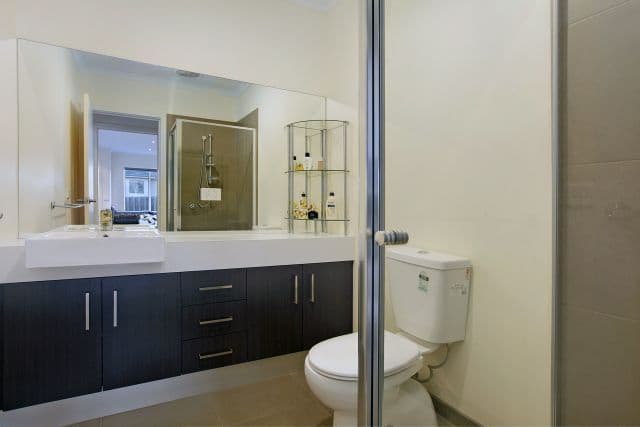 27 Erskine Avenue, RESERVOIR VIC 3073, Reservoir - Thumbnail 7