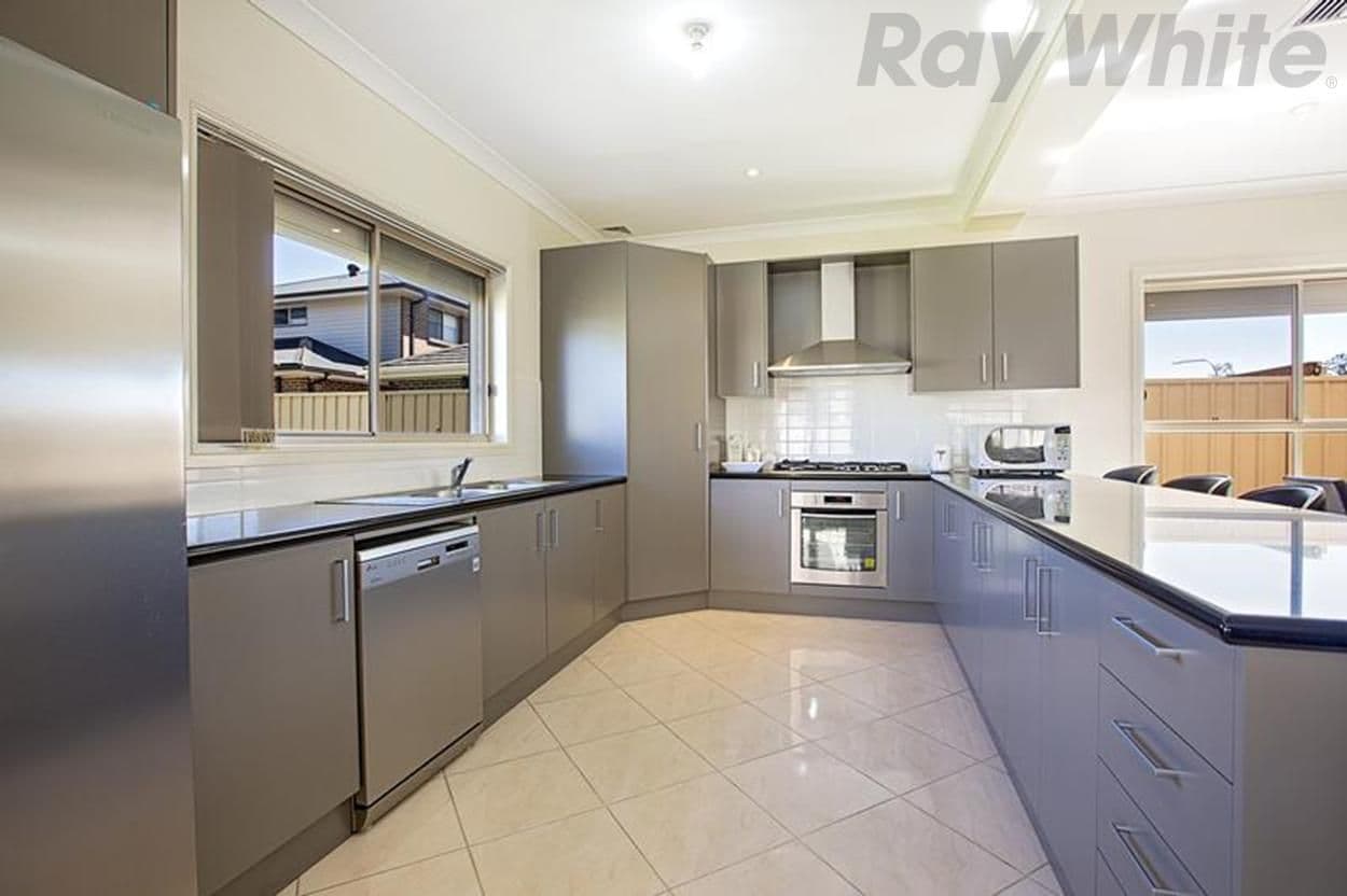 22 Daquino Place, Carnes Hill NSW 2171, Carnes Hill - Thumbnail 2