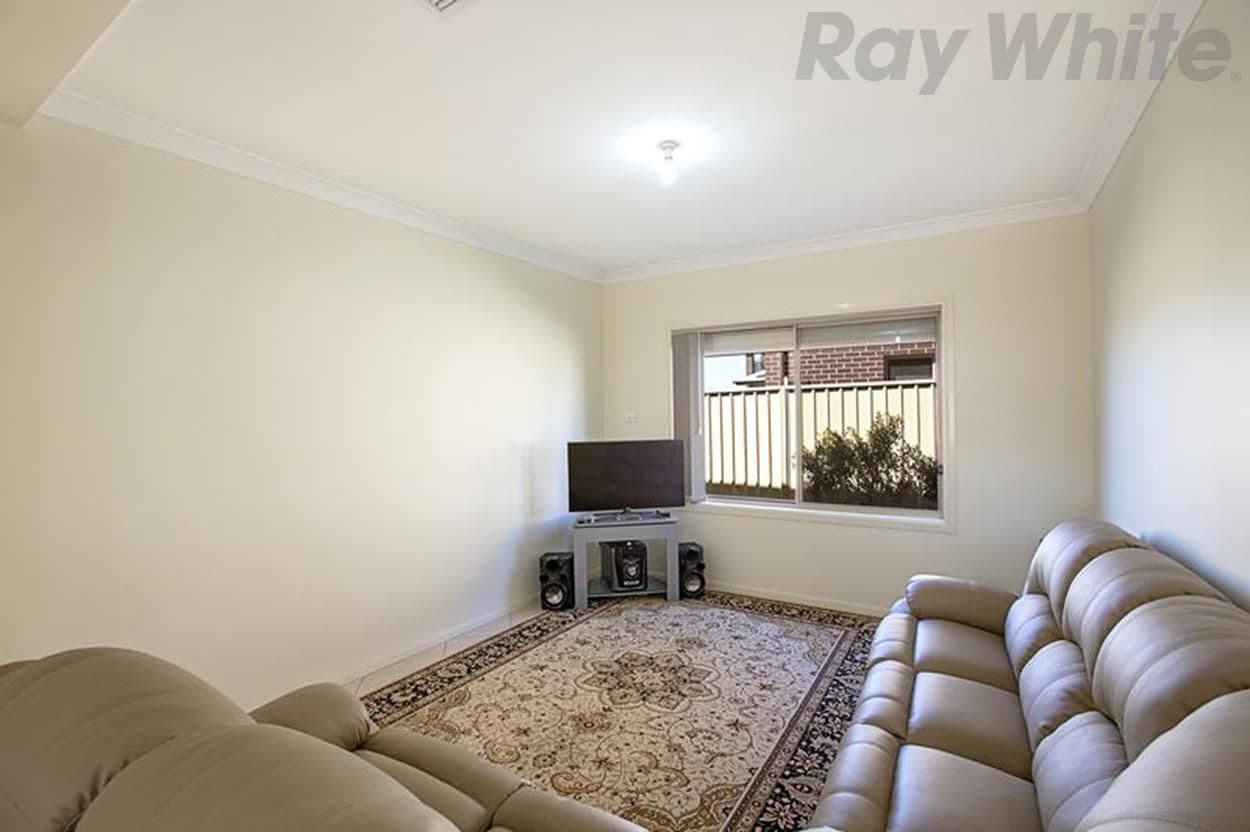 22 Daquino Place, Carnes Hill NSW 2171, Carnes Hill - Thumbnail 6