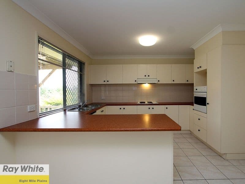 86 Oakleaf Street, EIGHT MILE PLAINS QLD 4113, Eight Mile Plains - Thumbnail 3