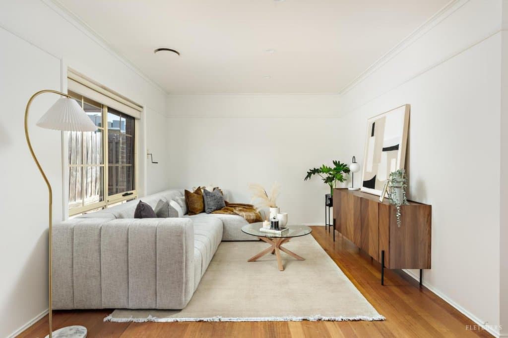 2/10A Lagen Court, Bundoora - Thumbnail 2