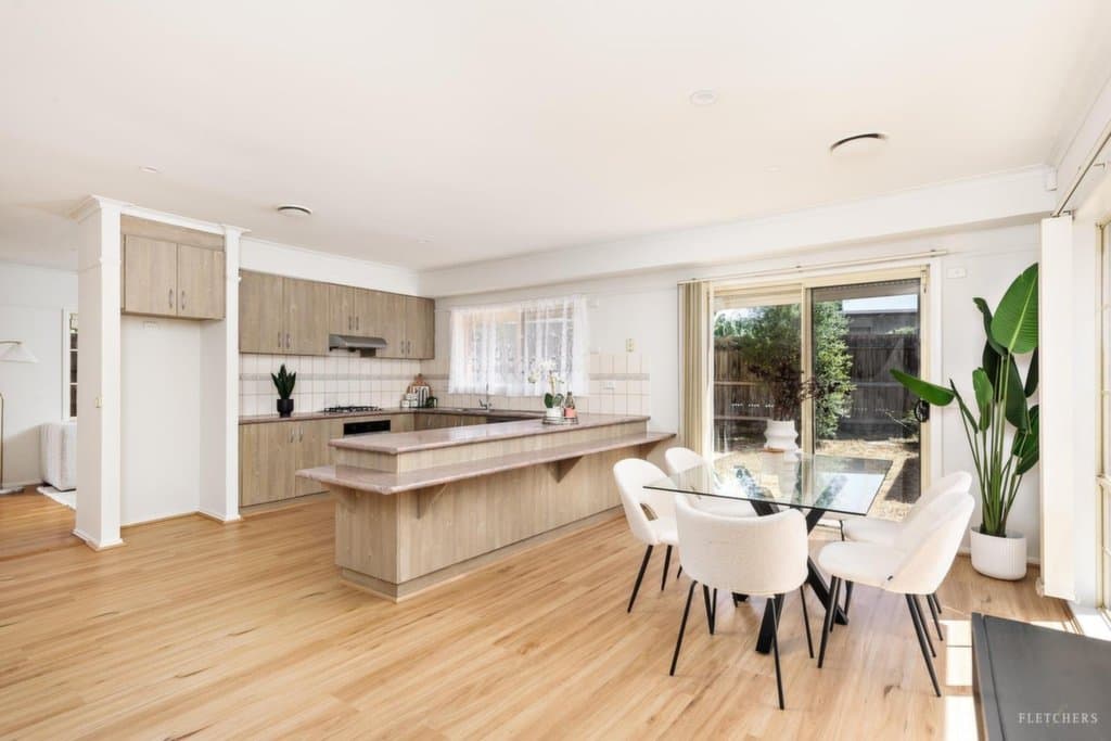 2/10A Lagen Court, Bundoora - Thumbnail 6