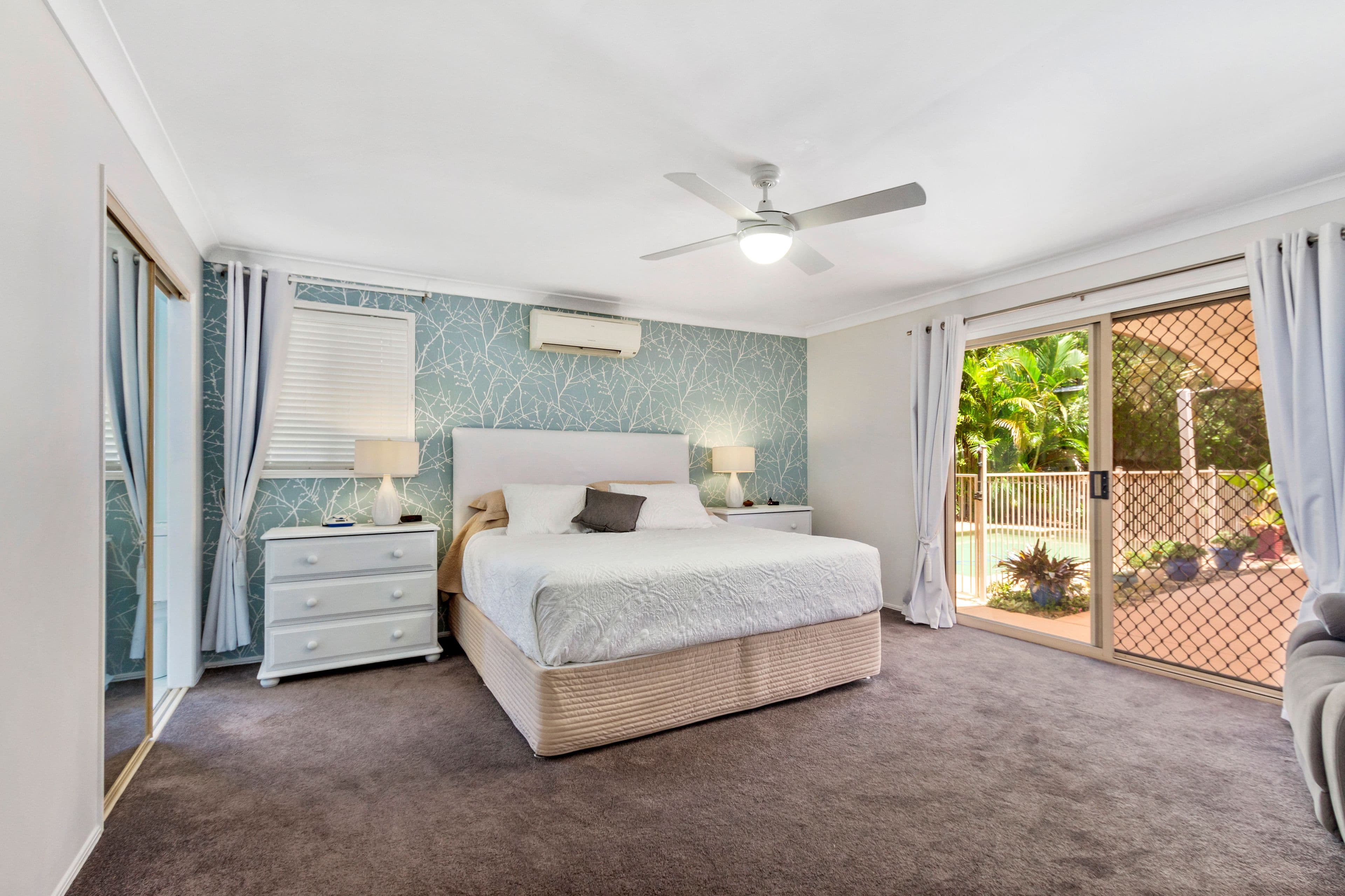 20 Chelmsford Place, Parkwood QLD 4214, Parkwood - Thumbnail 3