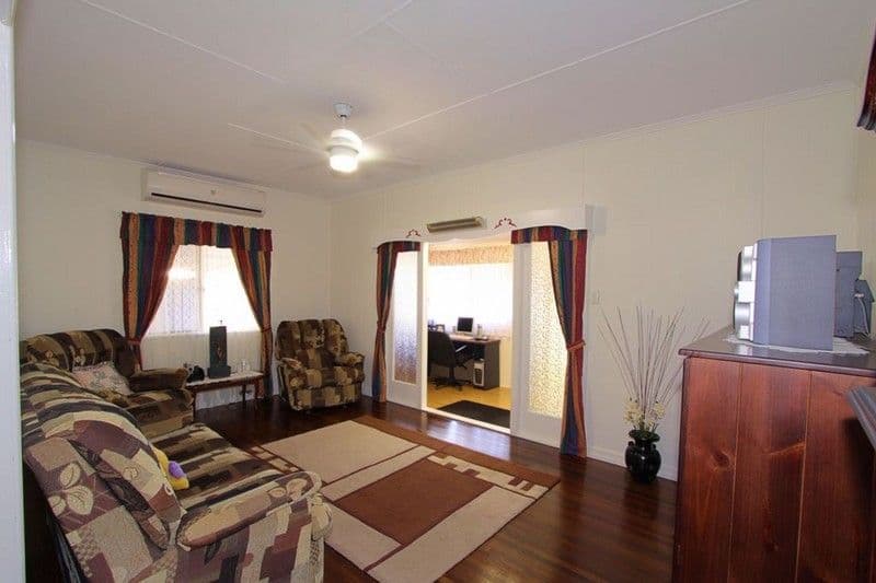 39 Dunn Road, AVENELL HEIGHTS QLD 4670, Avenell Heights - Thumbnail 3