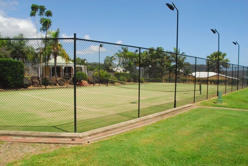 14 Hamilton Avenue, CANNONVALE QLD 4802, Cannonvale - Thumbnail 4