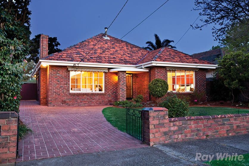 100 Roslyn Street, BURWOOD VIC 3125, Burwood - Image 1