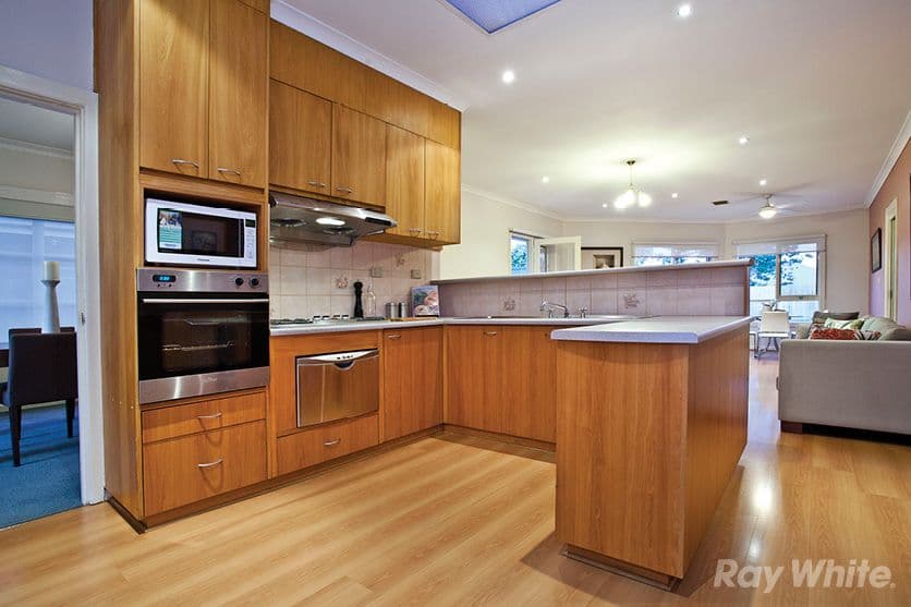 100 Roslyn Street, BURWOOD VIC 3125, Burwood - Thumbnail 6