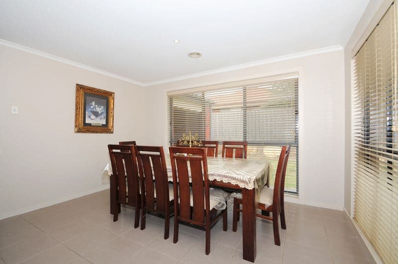 6 Sandalwood Grove, CARRUM DOWNS VIC 3201, Carrum Downs - Thumbnail 7