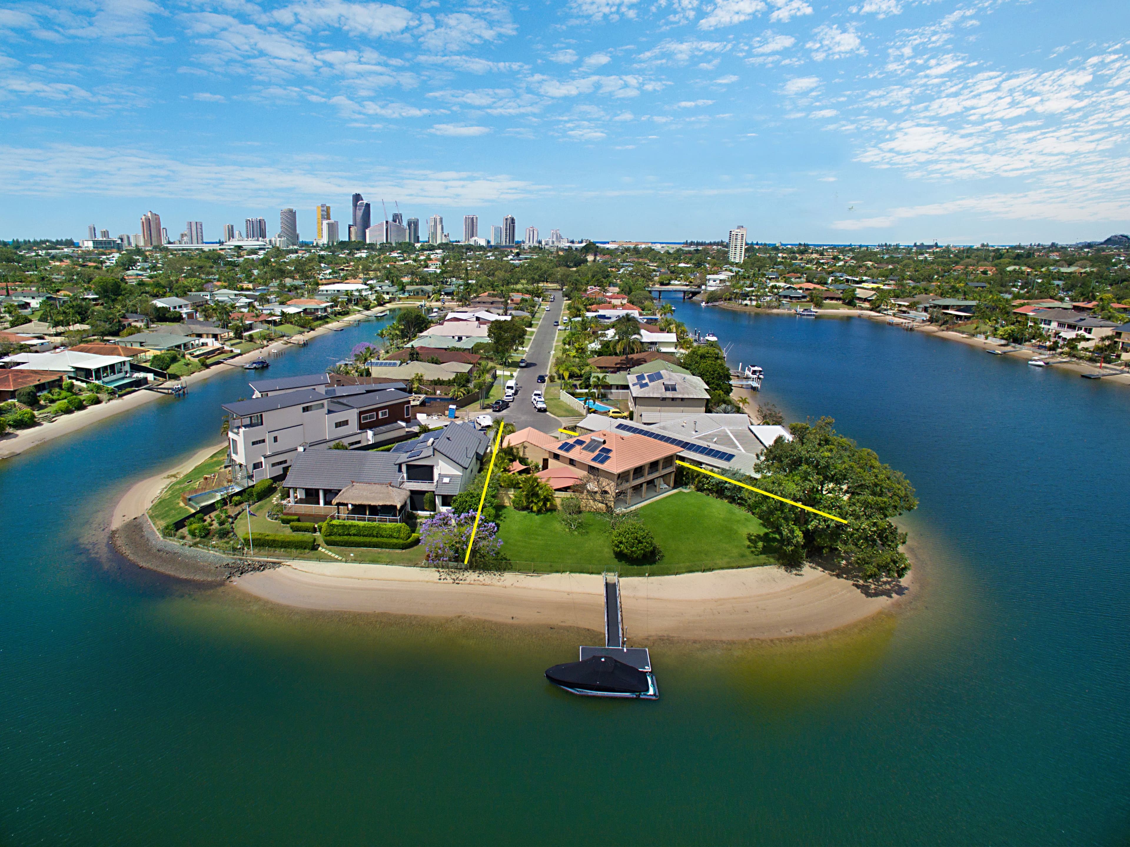 32 Delungra Street, Broadbeach Waters QLD 4218, Broadbeach Waters - Image 1