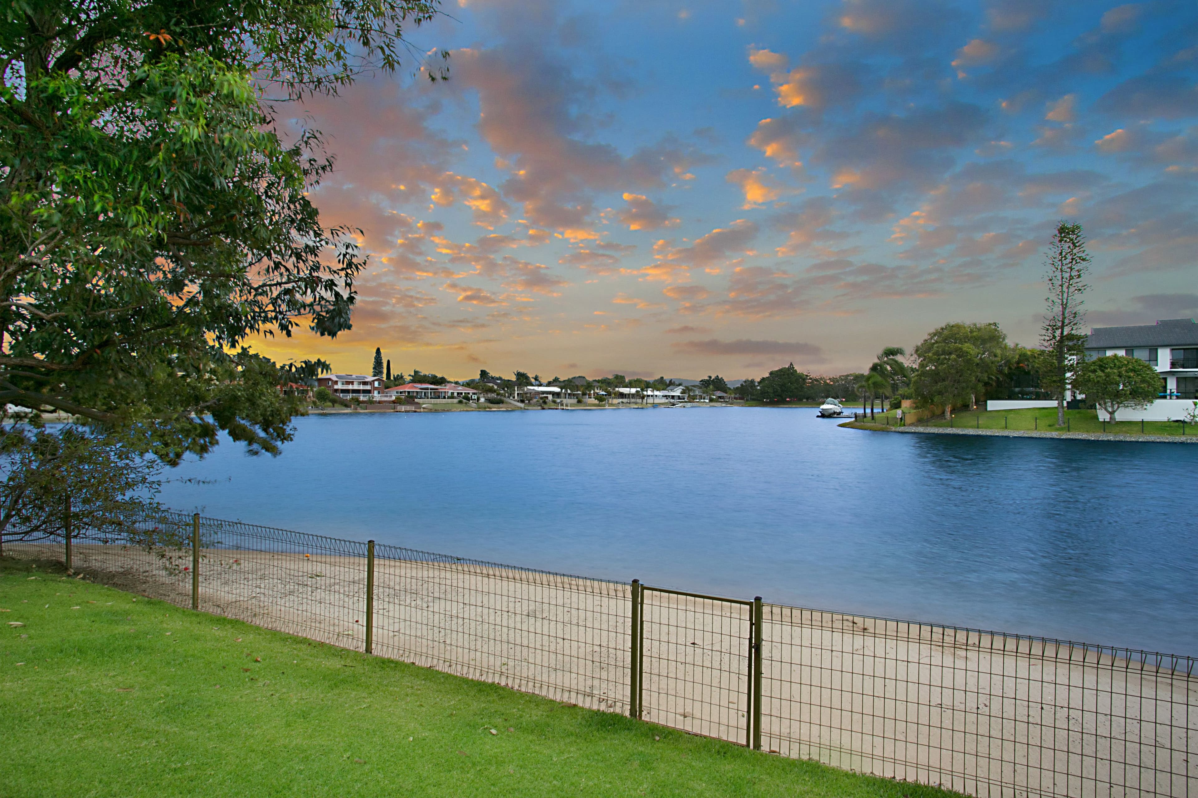 32 Delungra Street, Broadbeach Waters QLD 4218, Broadbeach Waters - Thumbnail 3